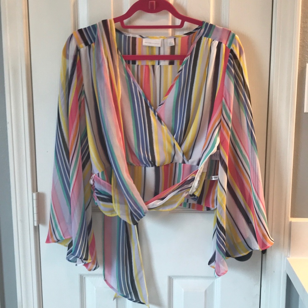 Bright striped cropped wrap blouse. Sz small